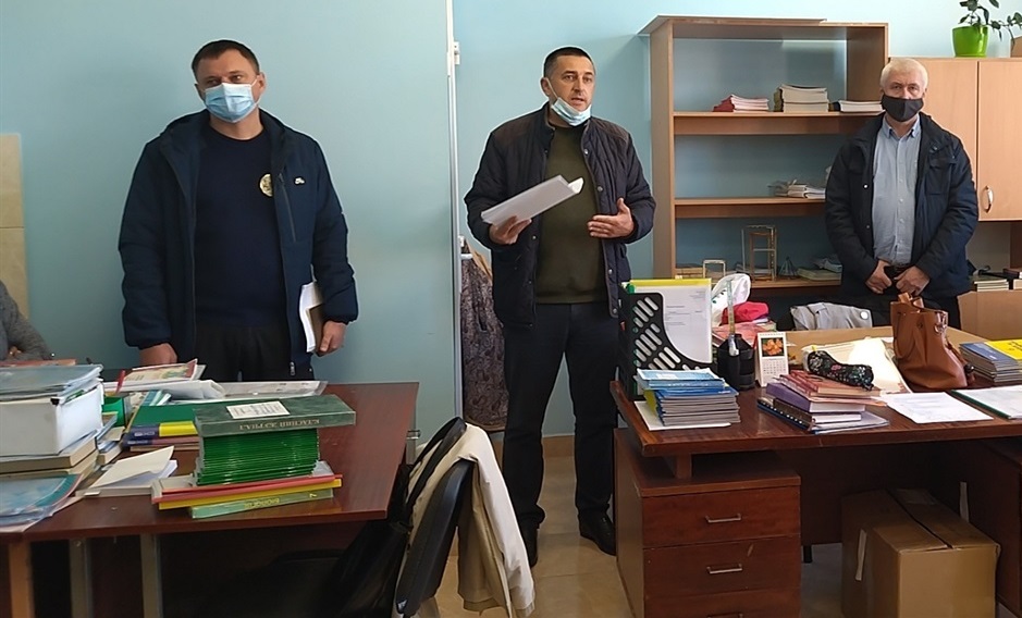 Представники поліції, влади та медицини у Степангородському ЗЗСО