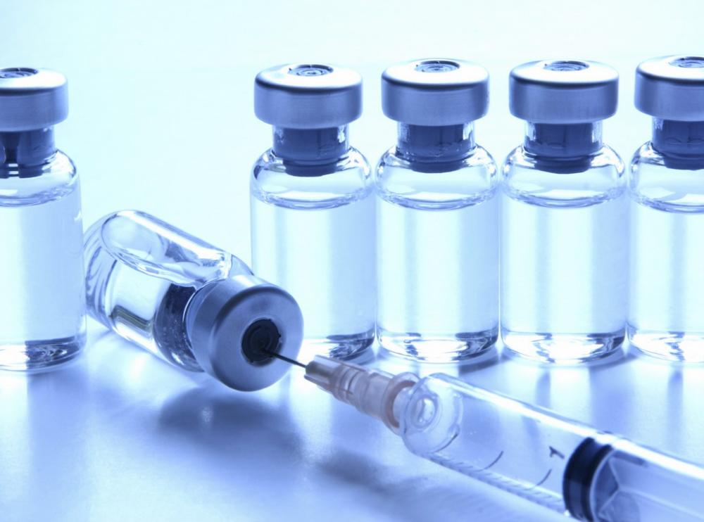 Дефіцитні вакцини Рівненщина таки отримала: чи на довго вистачить?