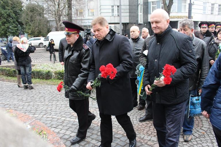 Рівненські рятувальники вшанували пам`ять ліквідаторів Чорнобильської аварії