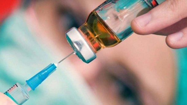 Рівненщина отримала дефіцитну вакцину: коли можна зробити щеплення?