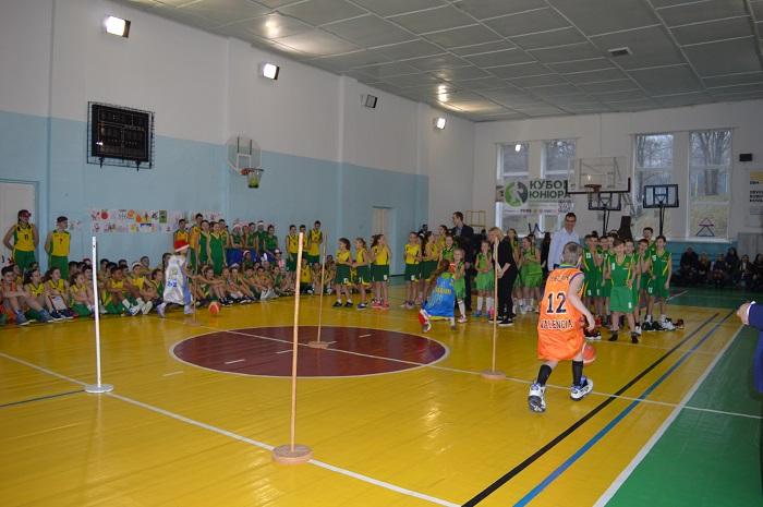 У Рівненській школі олімпійського резерву провели традиційне «Свято баскетболу» (ФОТО)
