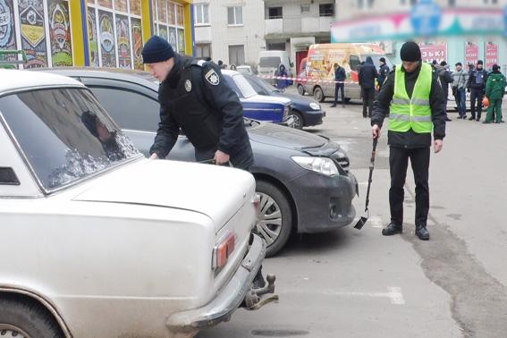 Замінування супермаркету в Рівному виявилося фейком