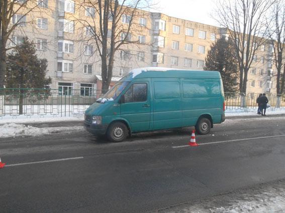 Вчора на Рівненщині авто збило дитину: дівчинка в реанімації (ФОТО)