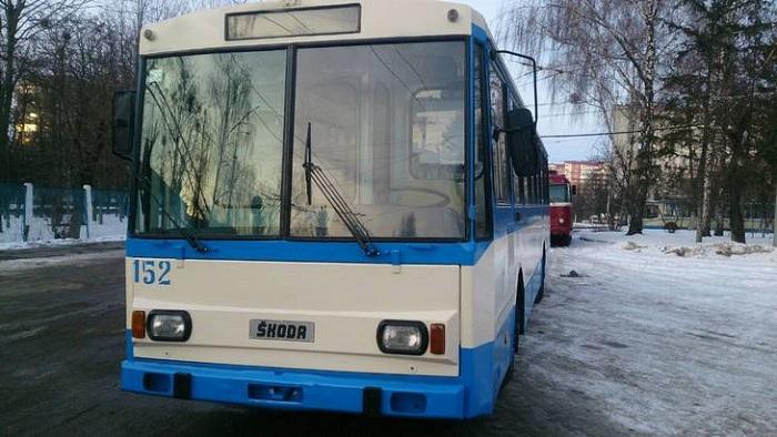 Як ремонтували рівненський тролейбус "Skoda 14Tr" №152?