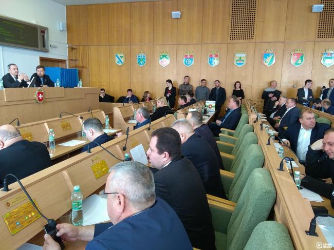 Депутати Рівненської облради вимагають вирішити питання із пенсіями для силовиків