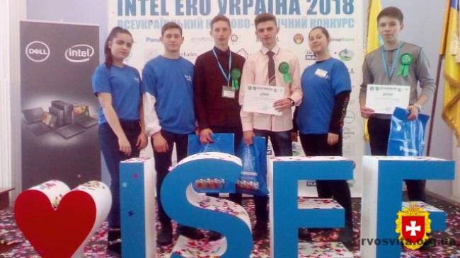 Рівненські школярі перемогли у всеукраїнському науково-технічному конкурсі: список призерів