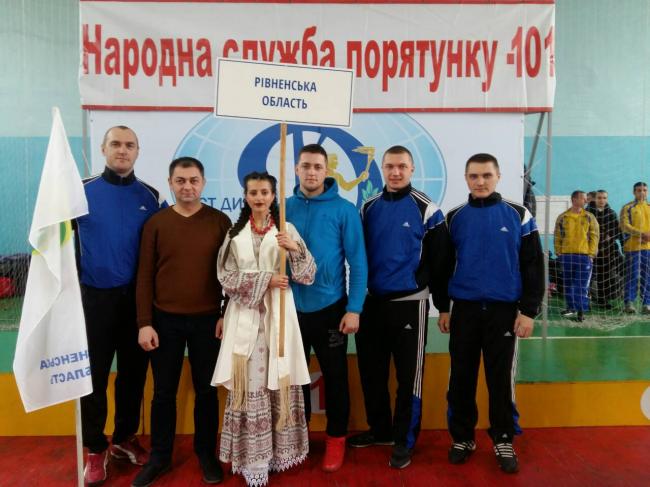 Рятувальники Рівненщини - одні з найкращих в Україні з гирьового спорту (ФОТО)