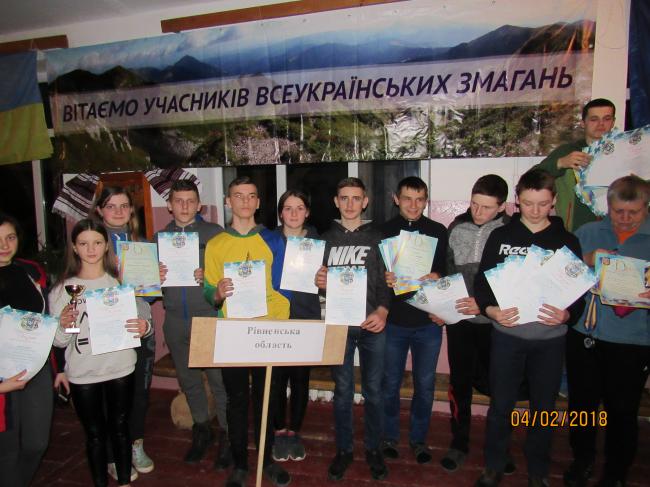 Юні рівненські лижники привезли низку нагород із загальноукраїнського чемпіонату (ФОТО)