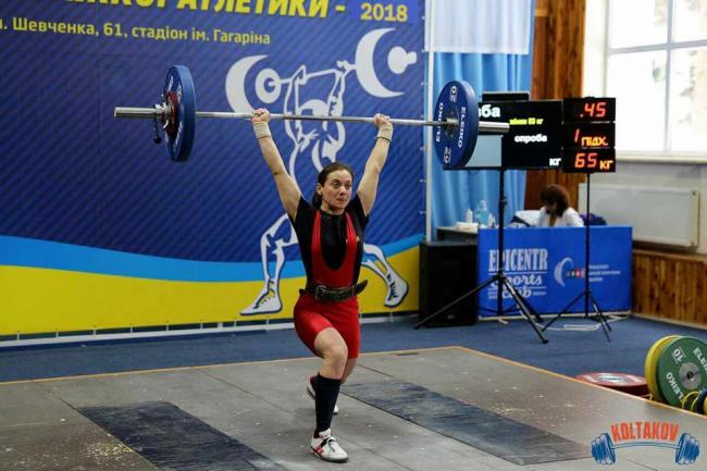Дівчина з Рівненщини посіла 3-тє місце на Всеукраїнських змаганнях із важкої атлетики 