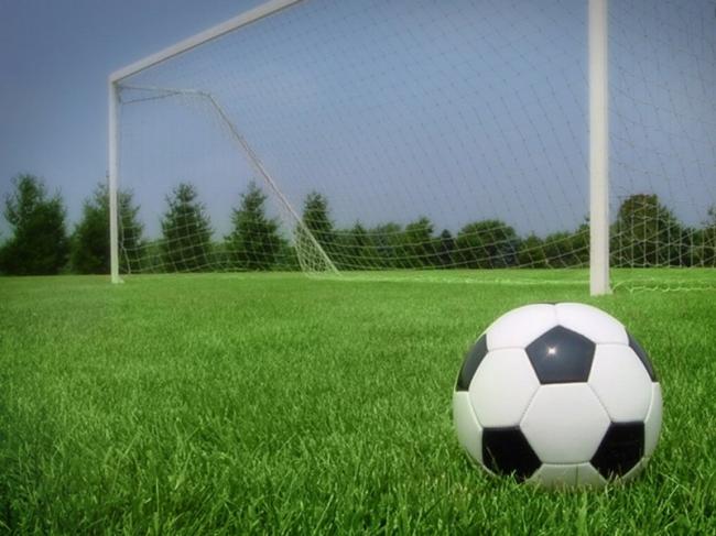 На Рівненщині футбольні поля облаштовують штучним покриттям (ВІДЕО)