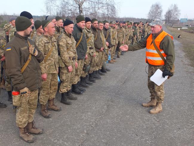 На Рівненщині тренують резервістів Сухопутних військ (ФОТО)