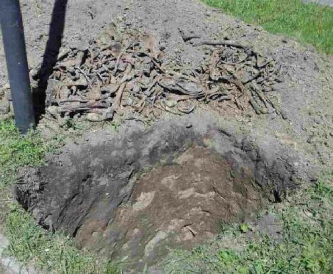 На Рівненщині вандали спаскудили єврейські могили (ФОТОФАКТ)