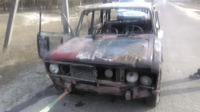 На Рівненщині згоріло авто (ФОТО)