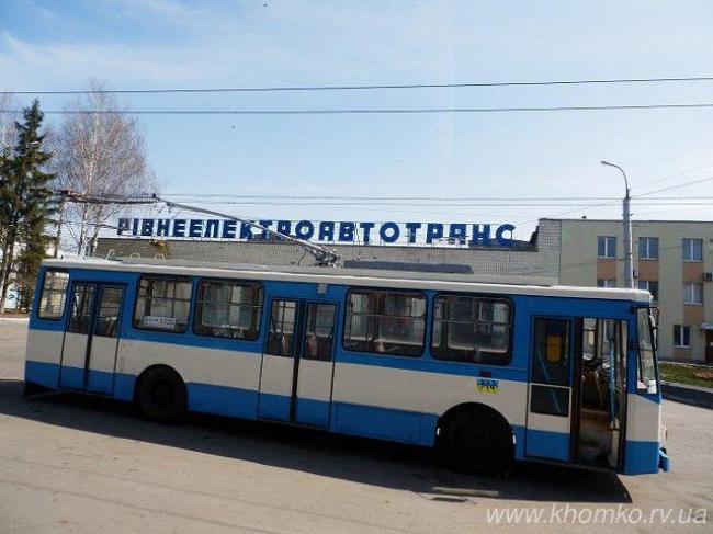 Публічні закупівлі рівненських "тролейбусників": що цікавого знайшли активісти?  (ІНФОГРАФІКА)