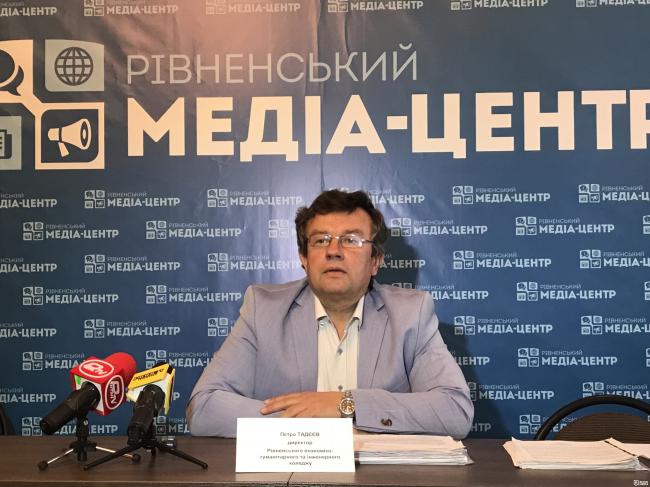 Директор РЕГІКу Петро Тадеєв заявив про захоплення коледжу