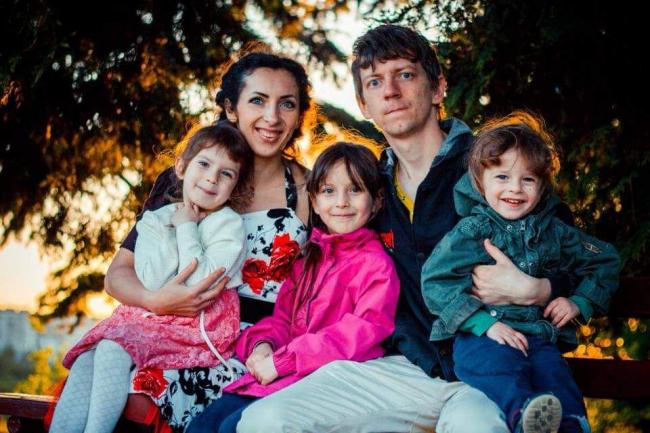 Медикам не вдалося врятувати життя Валерія Мартинюка після ДТП: у нього залишилося троє діток