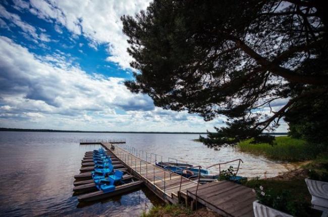 Озера Рівненщини: де відпочити влітку?