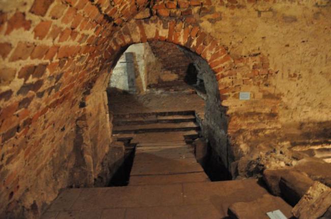 "Таємничі підземелля Рівного" обстежив польський експерт (ВІДЕО)