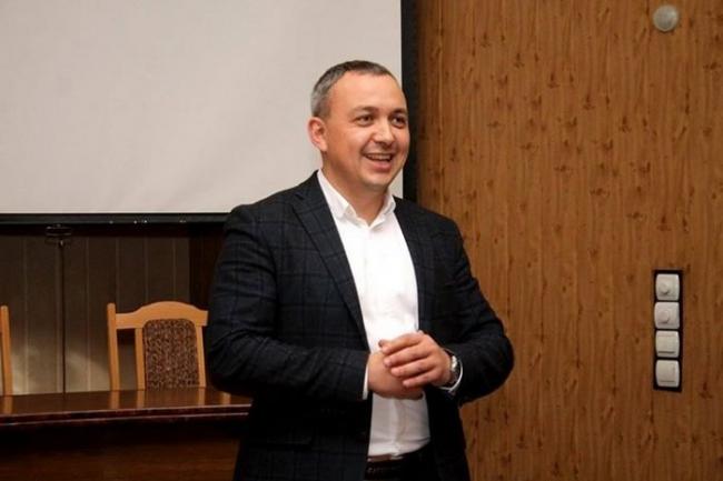 Що задекларував голова Рівненської ОДА Олексій Муляренко? 