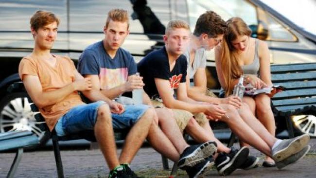 Рівненські підлітки святкували 1 вересня "по-своєму" (ВІДЕО)