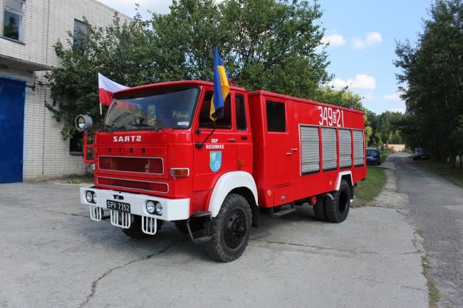 Рятувальникам з Рівненщини передали новенький службовий автомобіль (ФОТО)