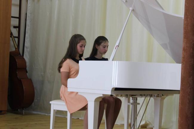 У райцентрі на Рівненщині відкрили музичну школу 