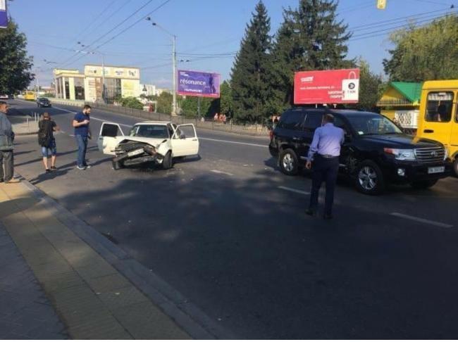 У Рівному на Соборній - ДТП (ФОТОФАКТ)