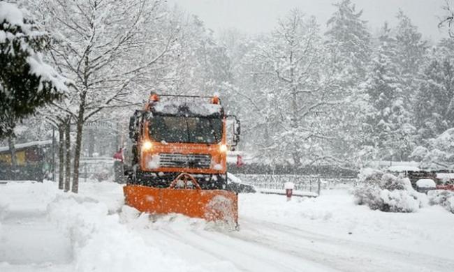 Чверть техніки - несправна: які райони Рівненщини не готові до очищення доріг від снігу?