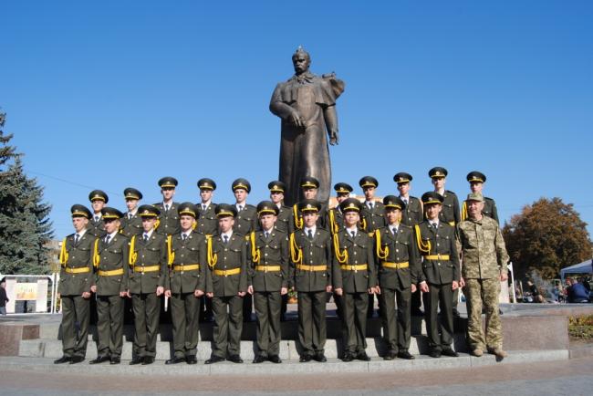 Ліцеїсти з Рівненщини склали військову присягу (ФОТО)