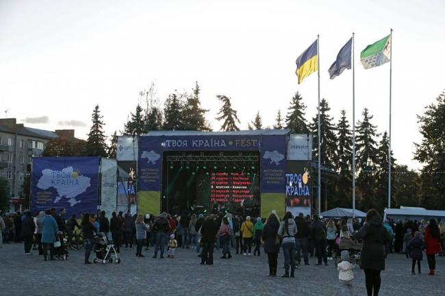 На Рівненщині відгуляли фестиваль української музики (ФОТО)
