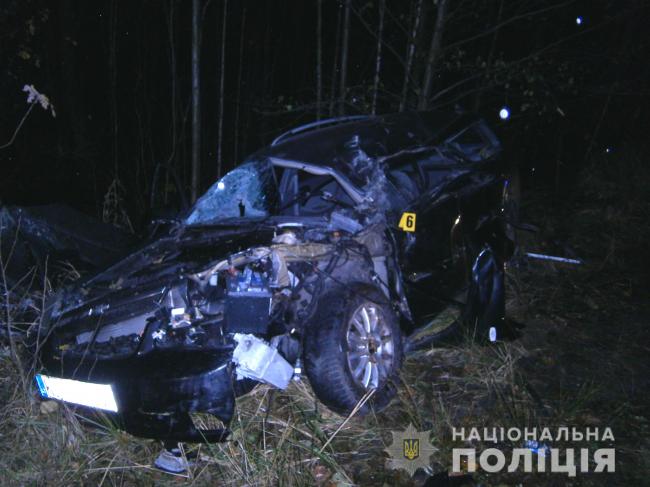 При зіткненні трьох автівок на Рівненщині загинуло двоє осіб