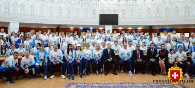 Рівненських спортсменів за перемогу у Марокко нагороджували міністри