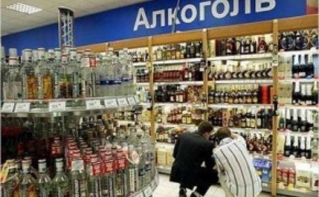 Рівнянам на замітку: скільки алкоголю та сигарет можна ввозити на територію України?