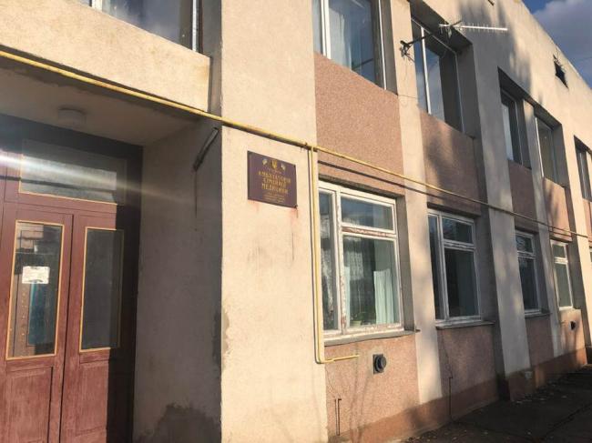 В амбулаторії на Рівненщині встановили енергозберігаючі вікна та двері (ФОТО)