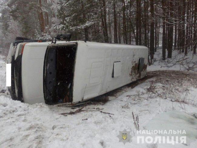 Деталі ДТП із маршруткою на Рівненщині (фото, відео)