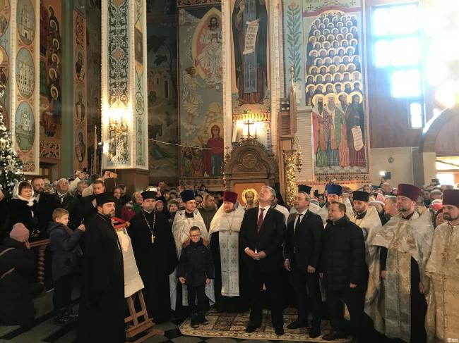 Президент України звернувся до рівнян у Свято-Покровському соборі (ВІДЕО)