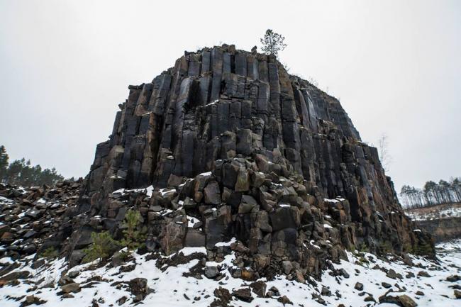 Зимові фото величних Базальтових стовпів, що на Рівненщині 