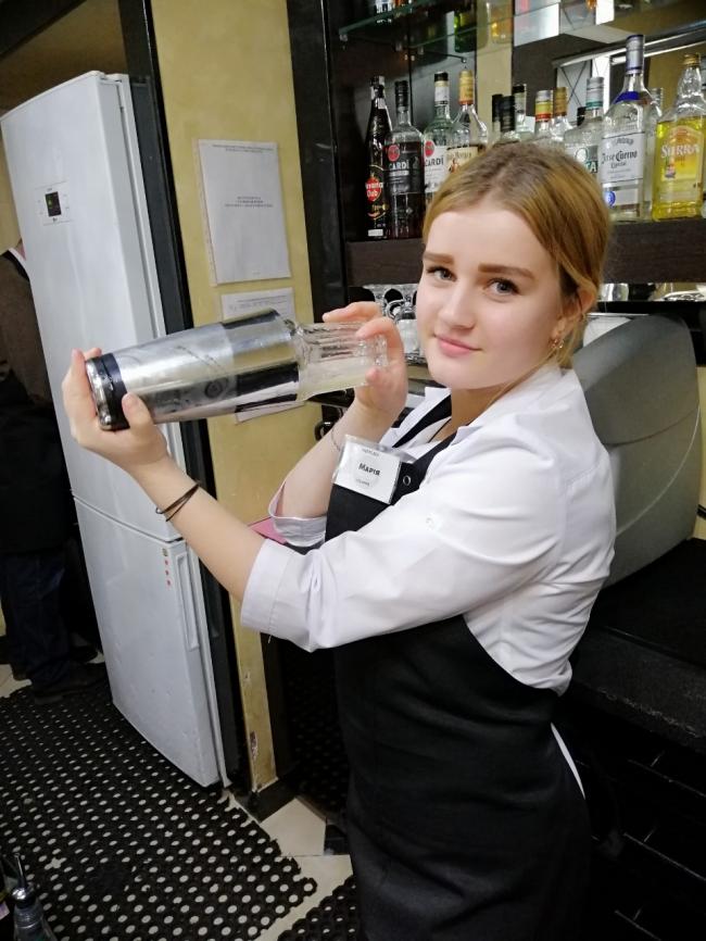 На Рівненщині навчають професійних барменів