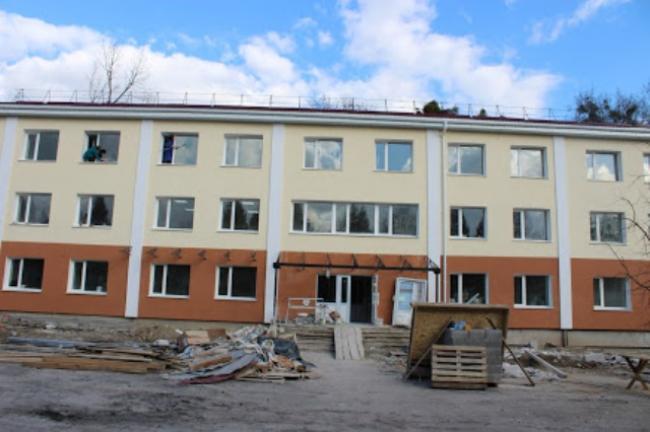 На Рівненщині триває реконструкція обласного центру комплексної реабілітації інвалідів (ФОТО)