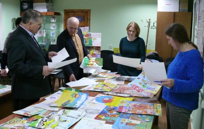 На Рівненщині визначили, які малюнки представлятимуть область на конкурсі "Охорона праці очима дітей - 2019"