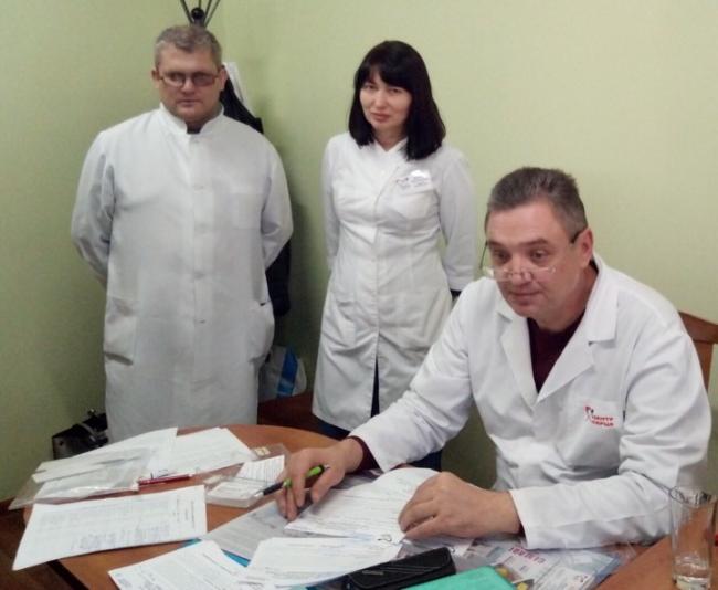 Спеціалісти з Києва продіагностували понад сотню рівнян з проблемами серця