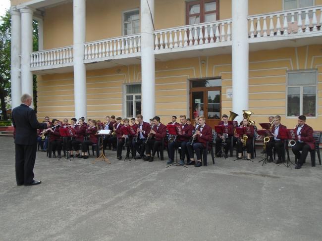 У Дубні виступив духовий оркестр із Білорусі