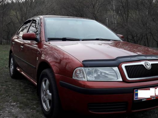 Рівняни отримали два автомобілі від донорів із Польщі