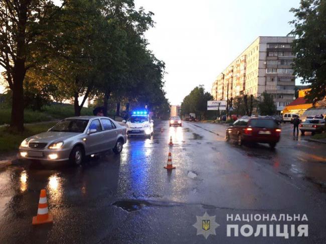 У Рівному на Макарова збили неповнолітню дівчину