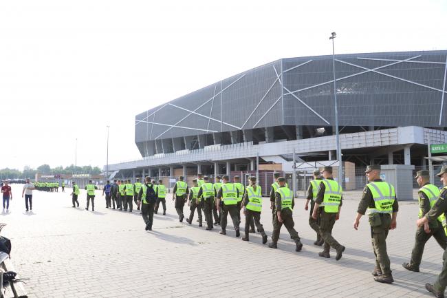 Гвардійці з Рівного забезпечували громадський порядок під час відбіркових матчів Збірної України на Євро-2020
