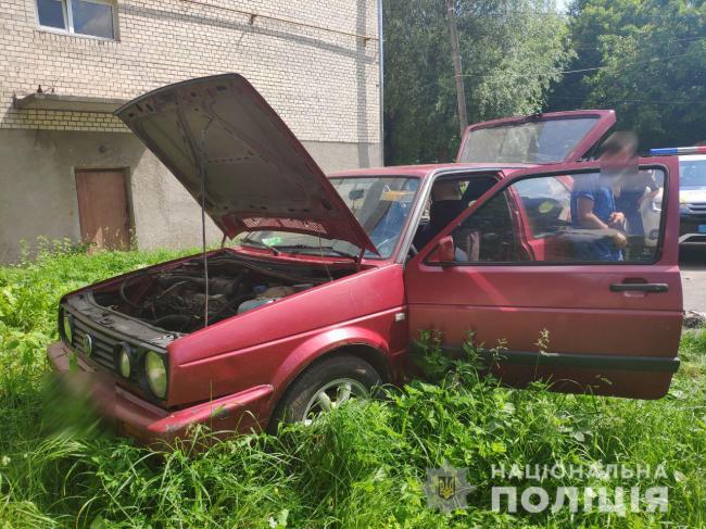 Крадія автівок у Рівному знайшли у сусідній області