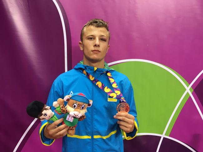 Борець з Рівненщини здобув бронзу на олімпійському фестивалі