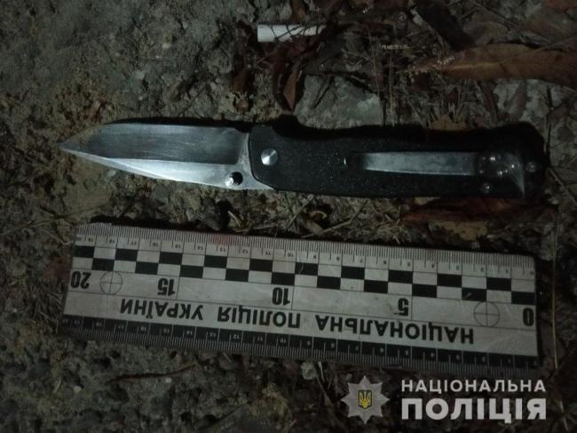 Вирішив заступитися за дівчину: на Рівненщині 21-річний чоловік напав із ножем на однолітка
