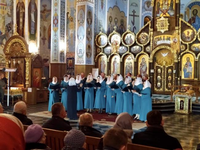 На благодійному концерті в соборі Рівного зібрали майже 40 тисяч гривень