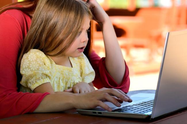 Рівнянам на замітку: для батьків запустять онлайн–курси «Захист дітей в Інтернеті»